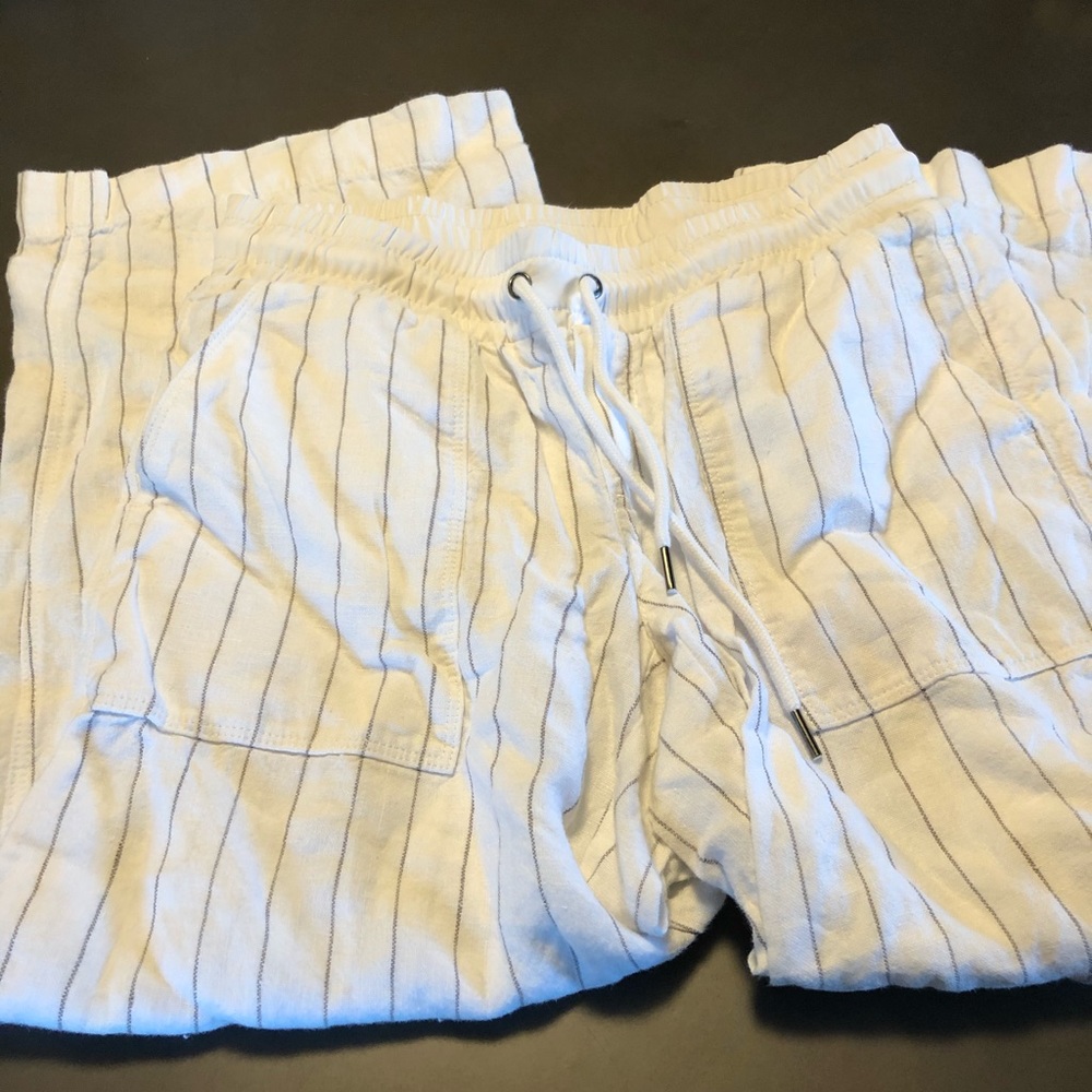 Athleta Linen Elastic Waist Cropped Pants